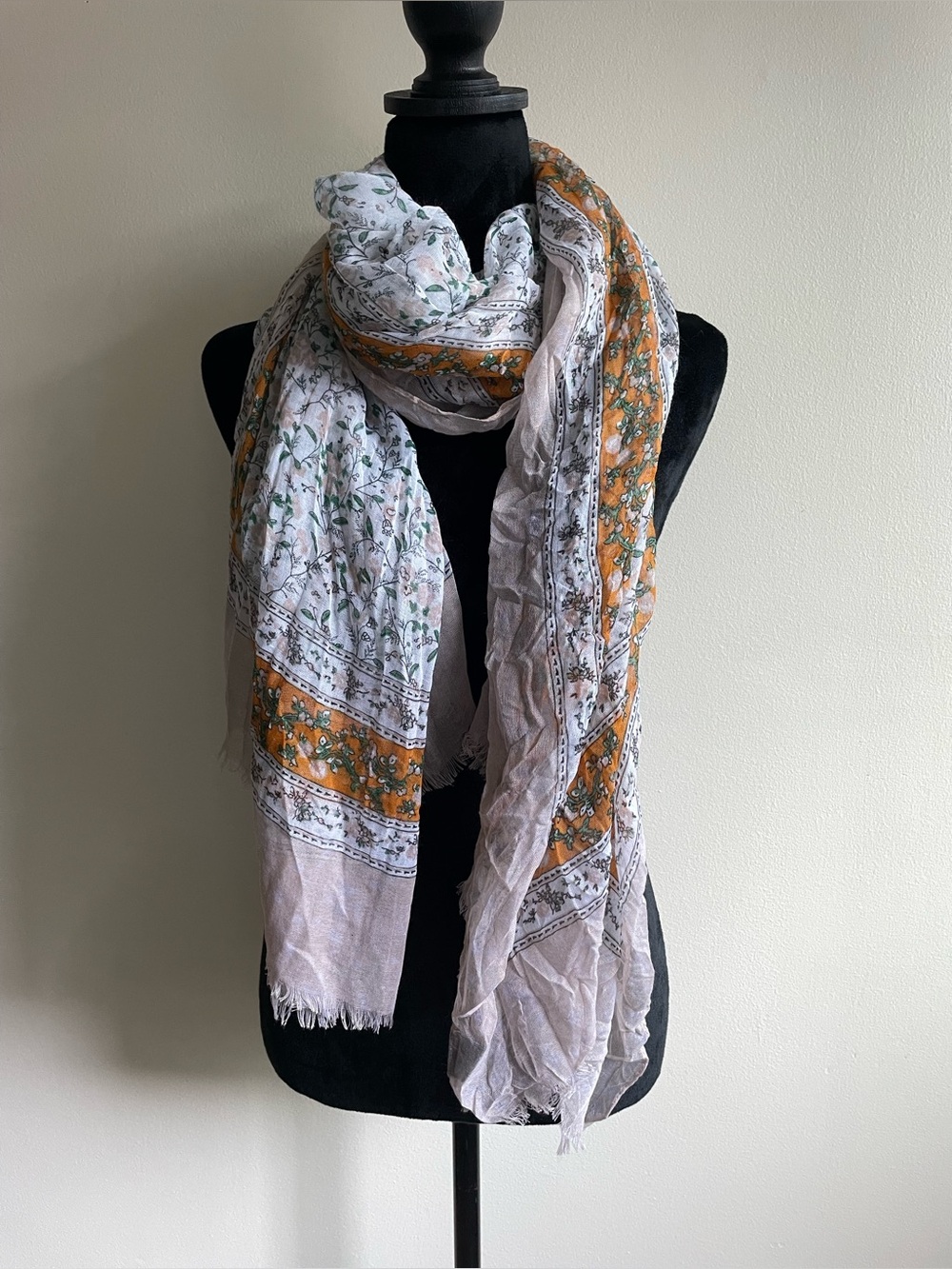 Di Firenze Boho Cottagecore Floral Scarf Wrap 100% Viscose